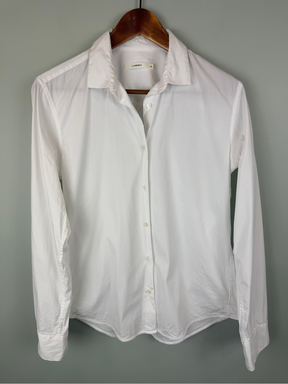 Lis Lareida White Button-Down stretch cotton Shirt Quiet Luxury Sz 40 or 8/10